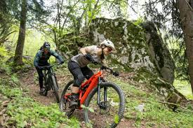 velo electrique decathlon vtt