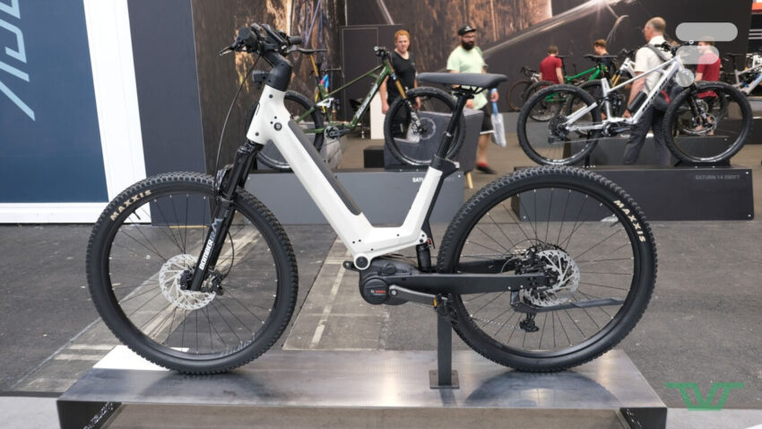 velo electrique moustache femme