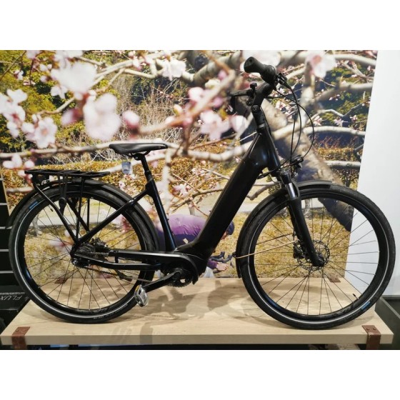 vtc femme electrique